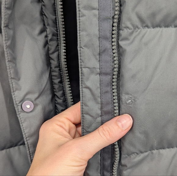 Patagonia Down With It Parka Womens Grey Size Medium Down Filled Warm Winter - Picture 10 of 10